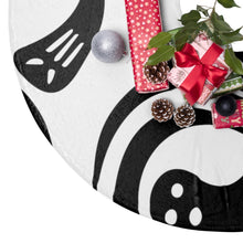 Load image into Gallery viewer, Ghost Halloween Tree Skirts
