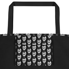 Load image into Gallery viewer, Summer Goth Black With Skull Pattern Beach Bag
